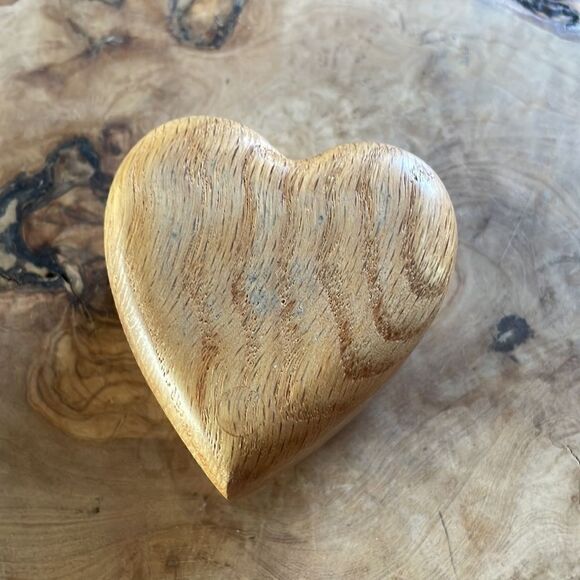 Handmade Wooden Heart Box with Swivel Lid - Picture 2 of 6